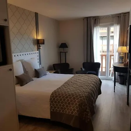 Le Trophee Boutique Spa- La Loggia 3* ドーヴィル