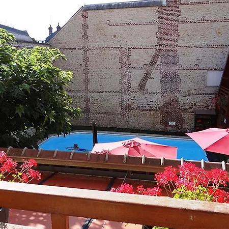 Le Trophee Boutique Spa- La Loggia ホテル ドーヴィル