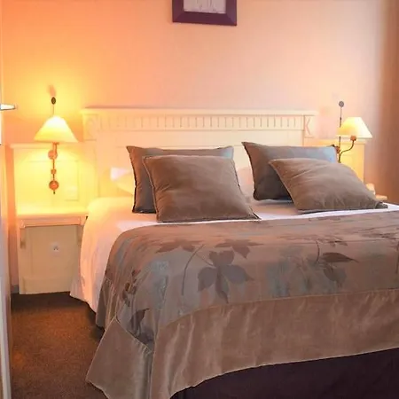 Le Trophee Boutique Spa- La Loggia ホテル 3*