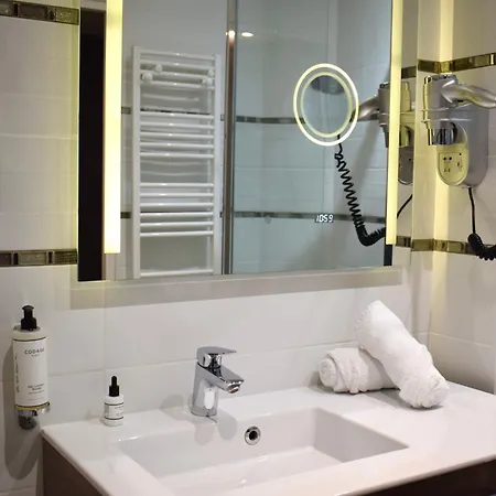 Le Trophee Boutique Spa- La Loggia 3*