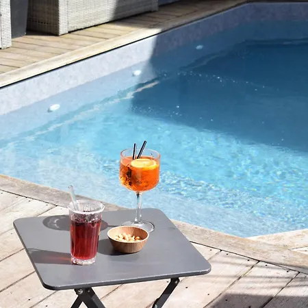 ホテル Le Trophee Boutique Spa- La Loggia ドーヴィル