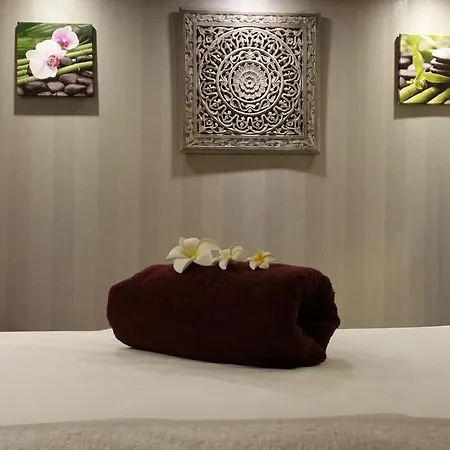 Le Trophee Boutique Spa- La Loggia