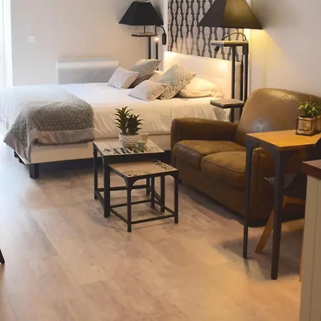 Le Trophee Boutique Spa- La Loggia Deauville